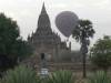 Met luchtballon in the morning