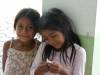 Two little girls
(Klik om te vergroten) Two little girls